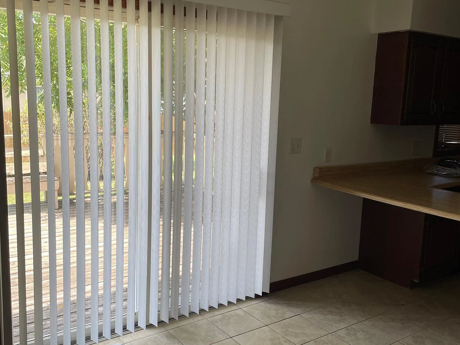 2 bed, 1068 sqft, $1,300 — Photo 3