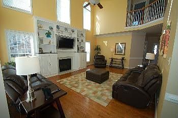 3rd image of 4900 Larabrook Pl