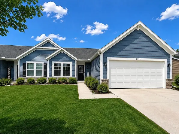 2555 Springdale St, Chesterton, IN 46304