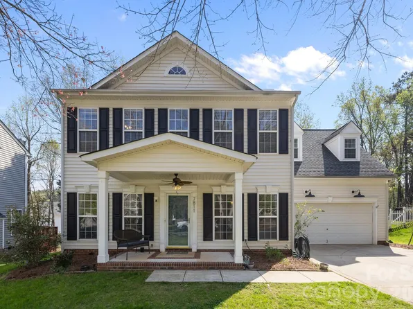 7811 Antique Cir, Waxhaw, NC 28173