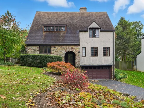 125 Summit Dr, Rochester, NY 14620