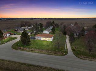 21022 Davis Dr, Malta, IL 60150