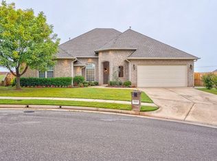 2909 Alyssum Ct, Edmond, OK 73034