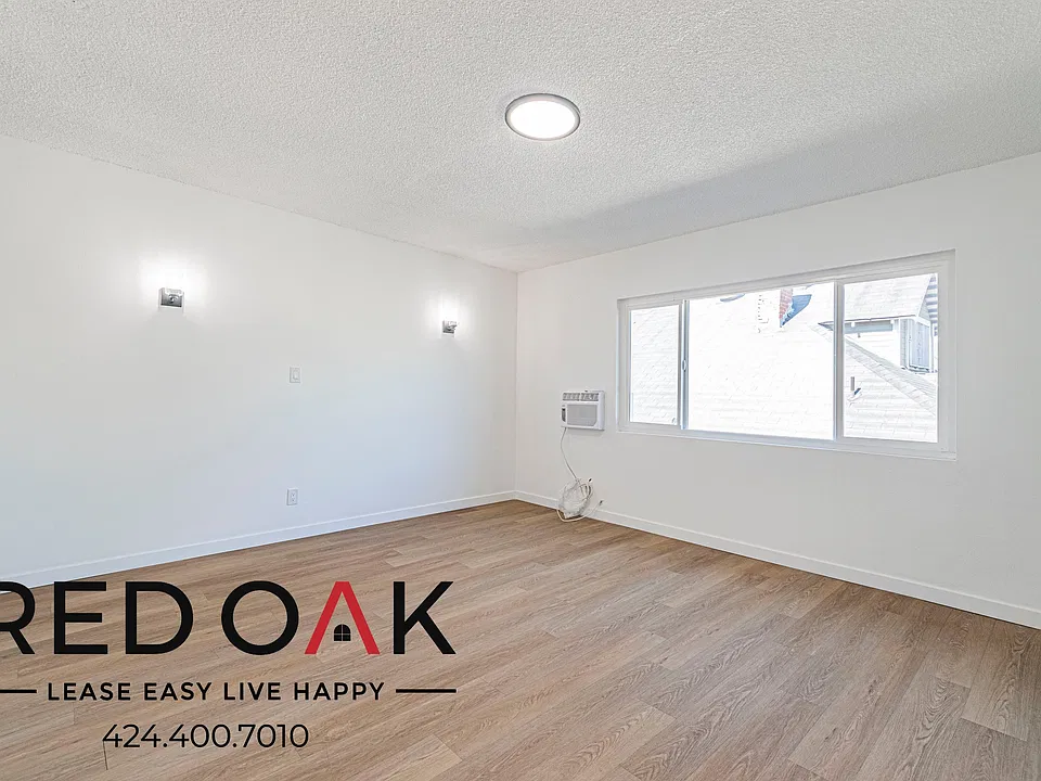 2112 Toberman St #4