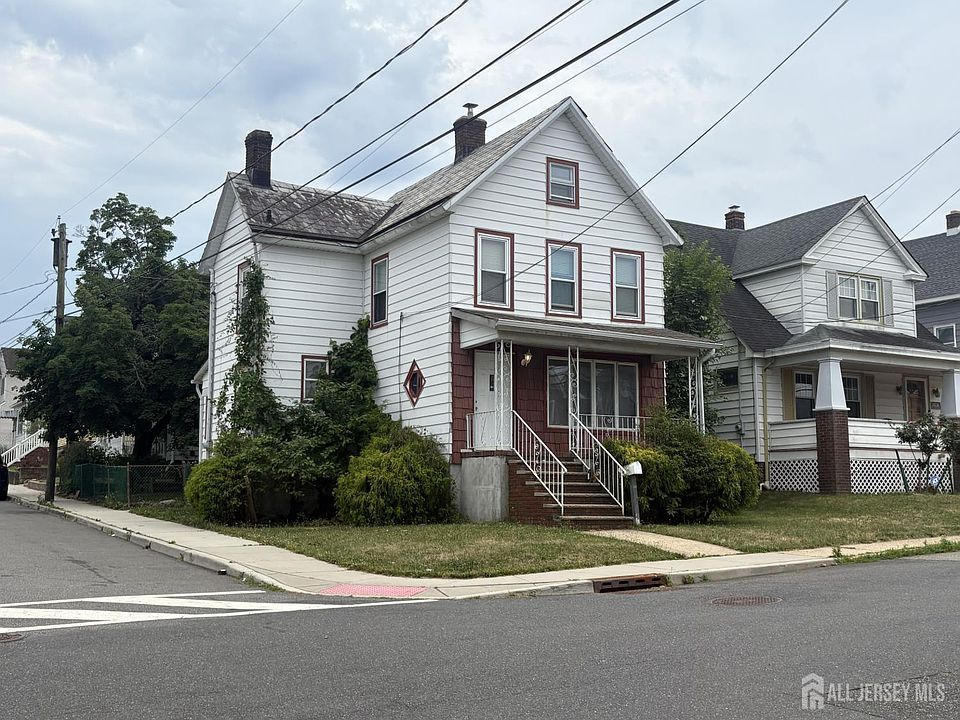 1st image of 52 Dane St