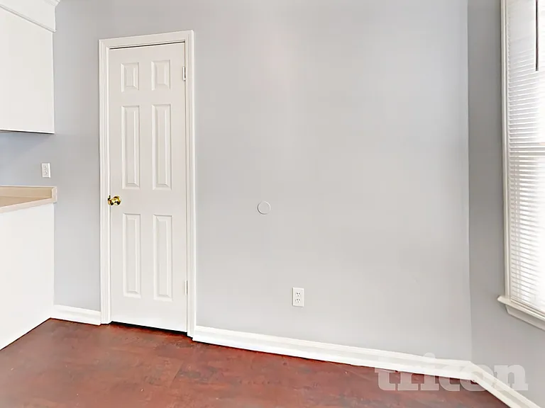 112 Hedgefield Rd — Photo 10