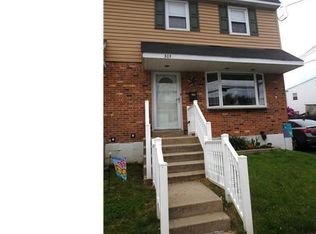 305 Haverford Rd, Milmont Park, PA 19033