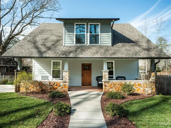 322 Maple St, Brevard, NC 28712