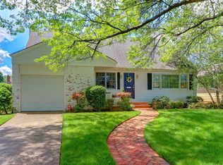 210 Brompton Rd, Garden City, NY 11530