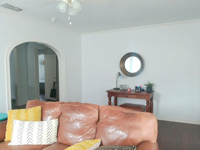 410 Indiana Ave — Photo 3