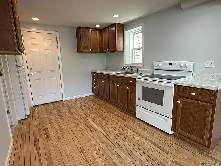 67 Main St #2 — Photo 2