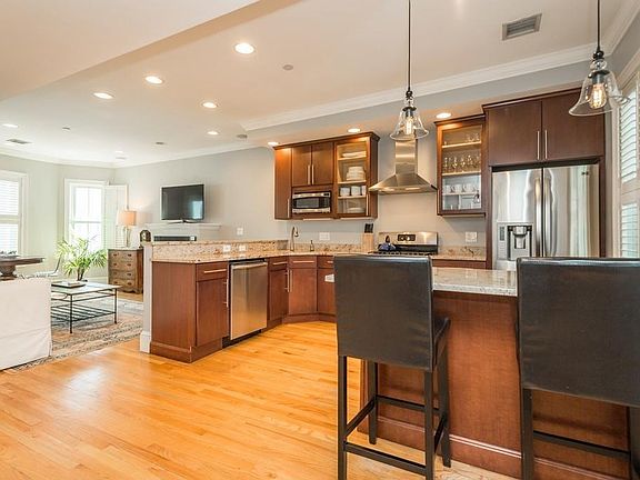 2nd image of 46 Pleasant St #2
