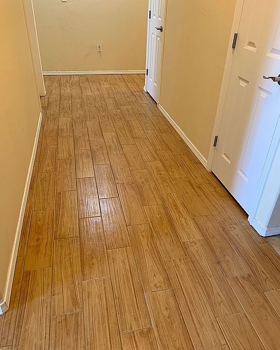 1st image of 1305 Alicia Ln