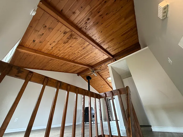546 El Paseo Pl — Photo 7