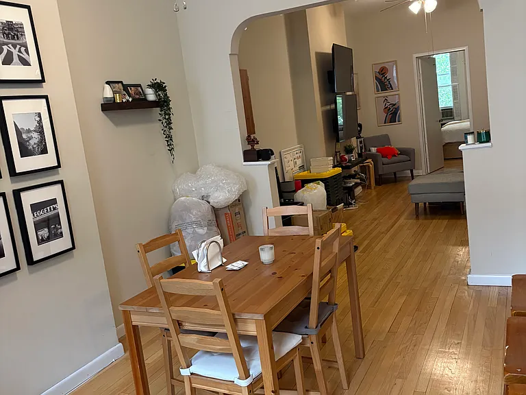 940 Willow Ave #2 — Photo 3