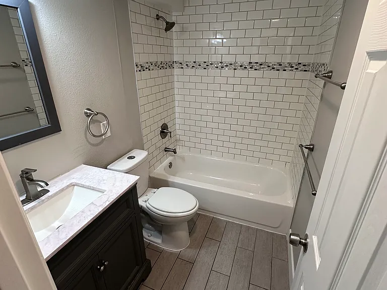 4640 S Lowell Blvd #4642B — Photo 15