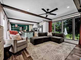 385 Ridgewood Dr, Hayden, AL 35079