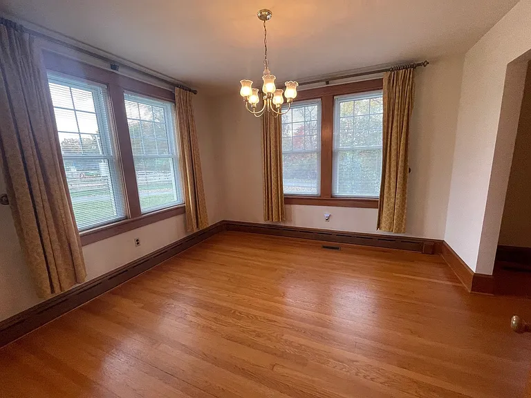 979 Jacob Burner Dr — Photo 8