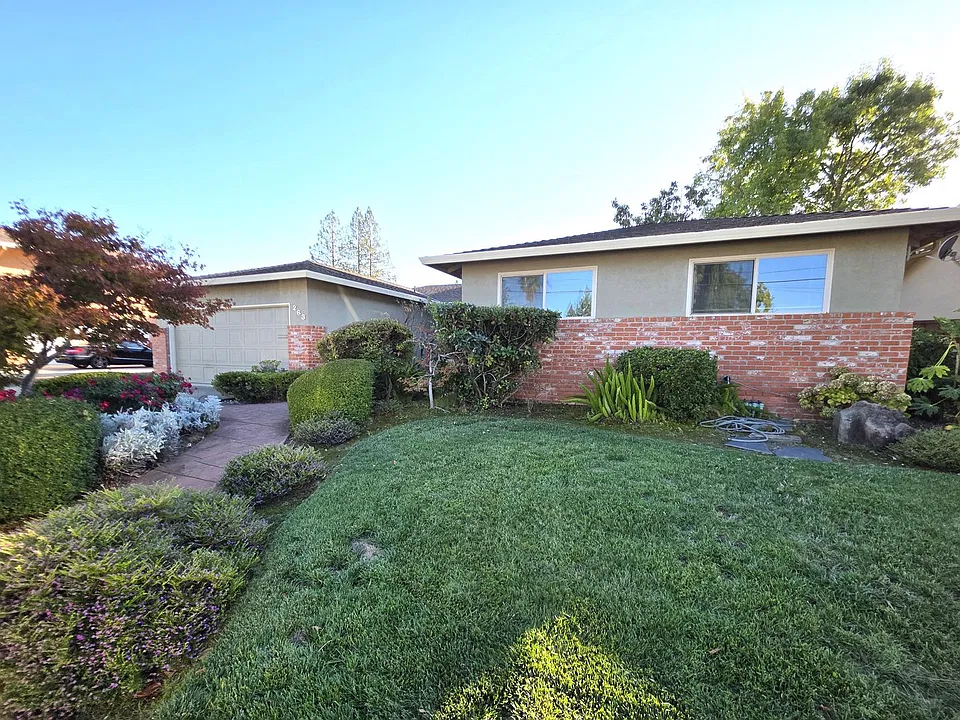 263 Donegal Way