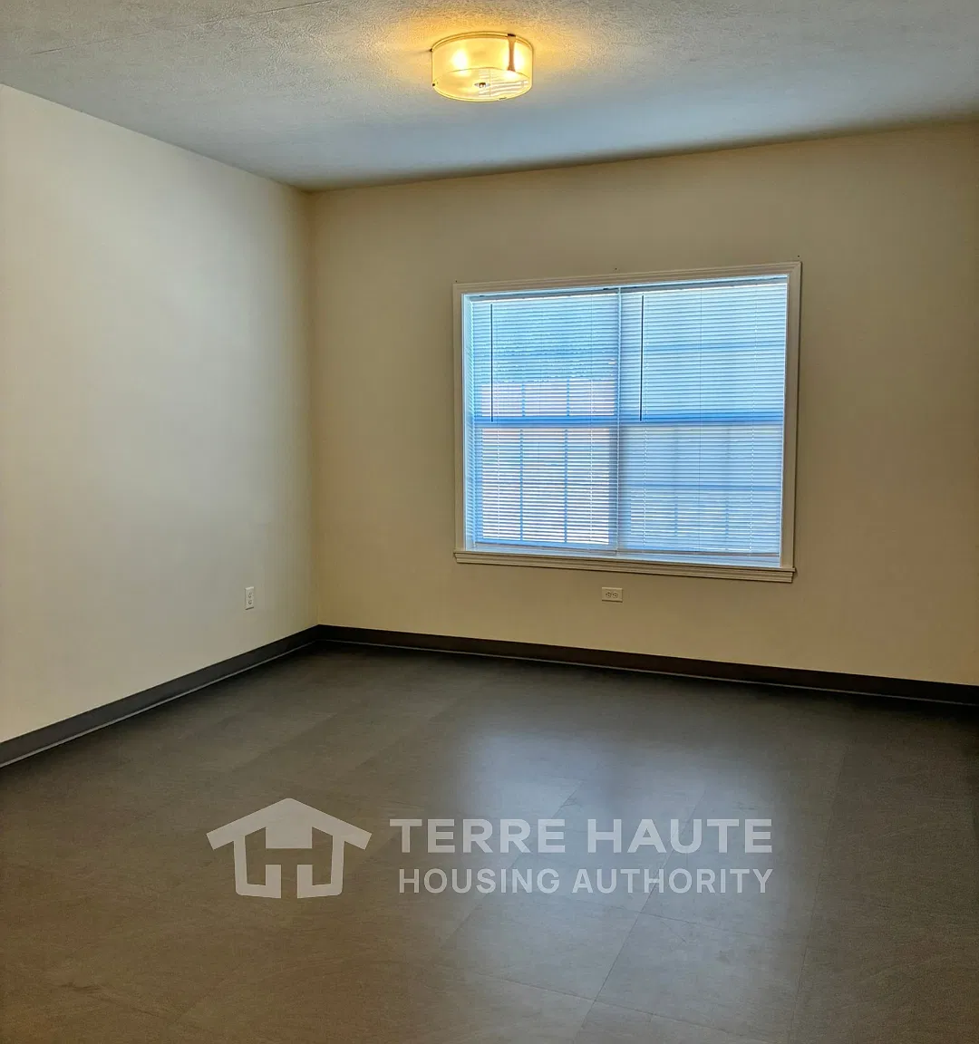 1 bed, $444 — Photo 4