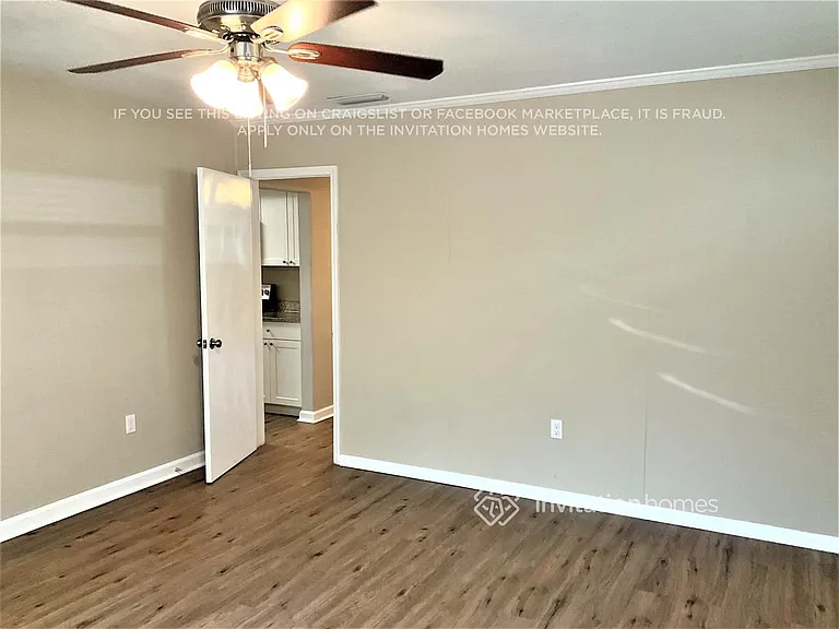 711 Humber Ln — Photo 12