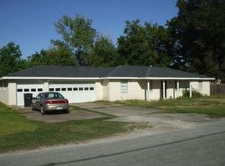 216 5th Ave, Nederland, TX 77627