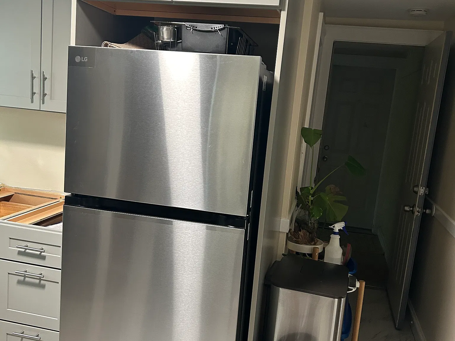 1 bed, $2,100 — Photo 3