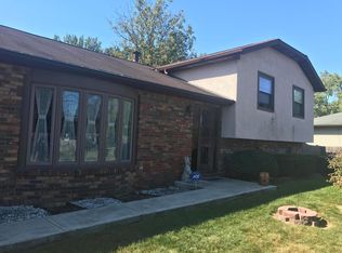 2461 Charlemagne St, Grove City, OH 43123