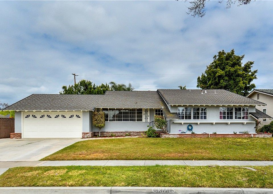 1st image of 808 S Westchester Dr
