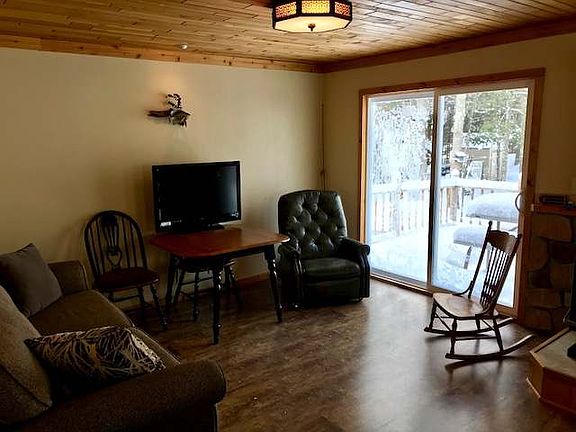 4th image of 1147 E Crane Lake Ln