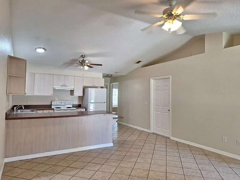3208 India Palm Dr — Photo 4
