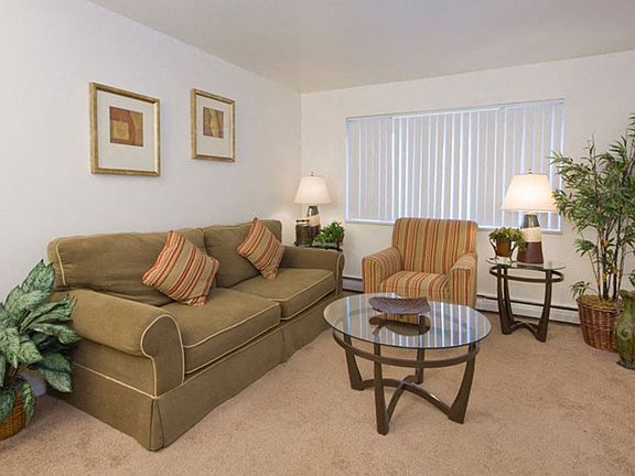 Hyde Park North Living Room