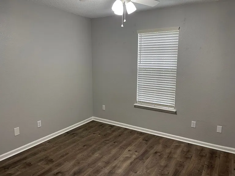 5326 Saint Ives Ln — Photo 4