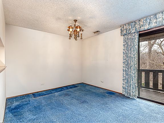 5th image of 8245 Willow Dr #43D