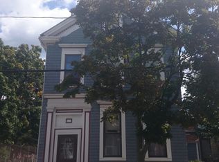 53 F St, South Boston, MA 02127