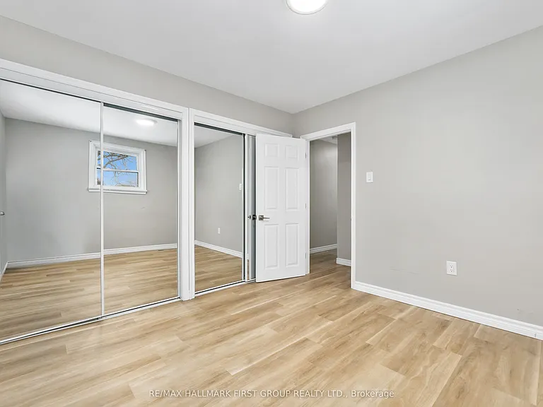 176 Sydenham St #UPPER — Photo 18