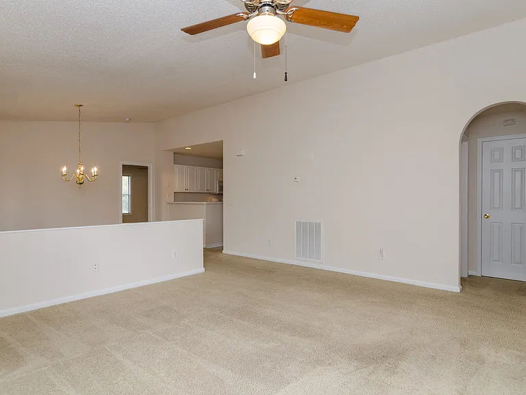 4140 Breezewood Dr #201 — Photo 4