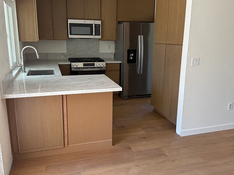 7370 Canyon Breeze Rd — Photo 4