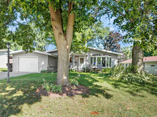 107 Edward St, Verona, WI 53593