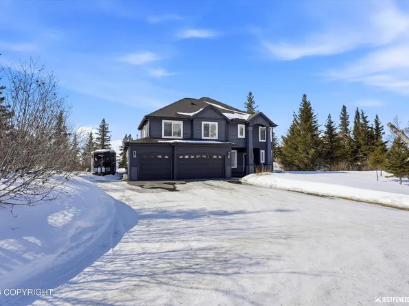 19296 Potter Highlands Dr, Anchorage, AK 99516