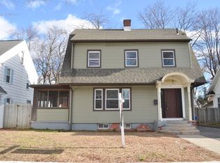 25 Eton St, Springfield, MA 01108