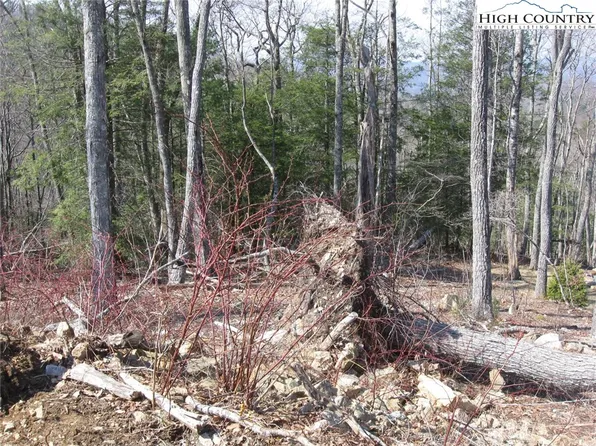 vr-33 red sky, Banner Elk, NC 28604