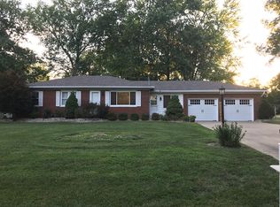 1319 Mary Dr, Edwardsville, IL