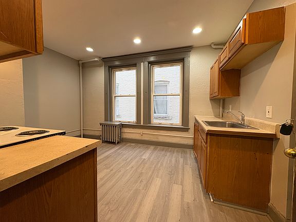 4th image of 380 W Main St APT 203