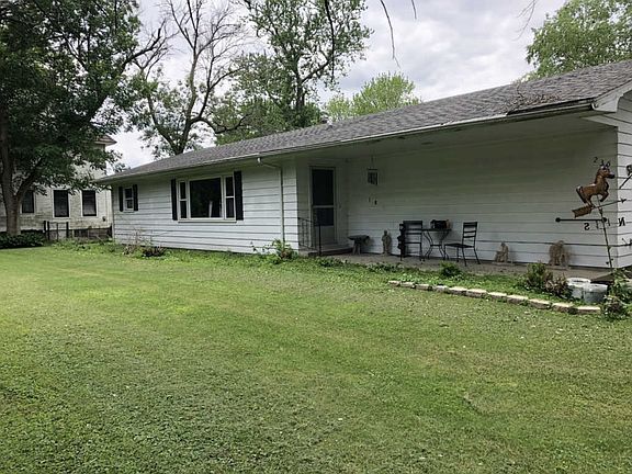 3rd image of 235 N Illinois Ave