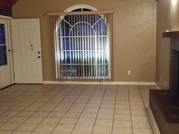 Living rm from dining are