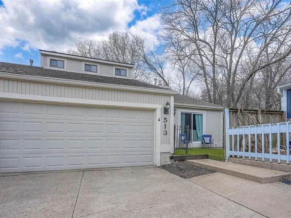 513 NW Valleybrook Rd, Blue Springs, MO 64014