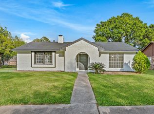 7603 Beech Cove Ln, Houston, TX 77072