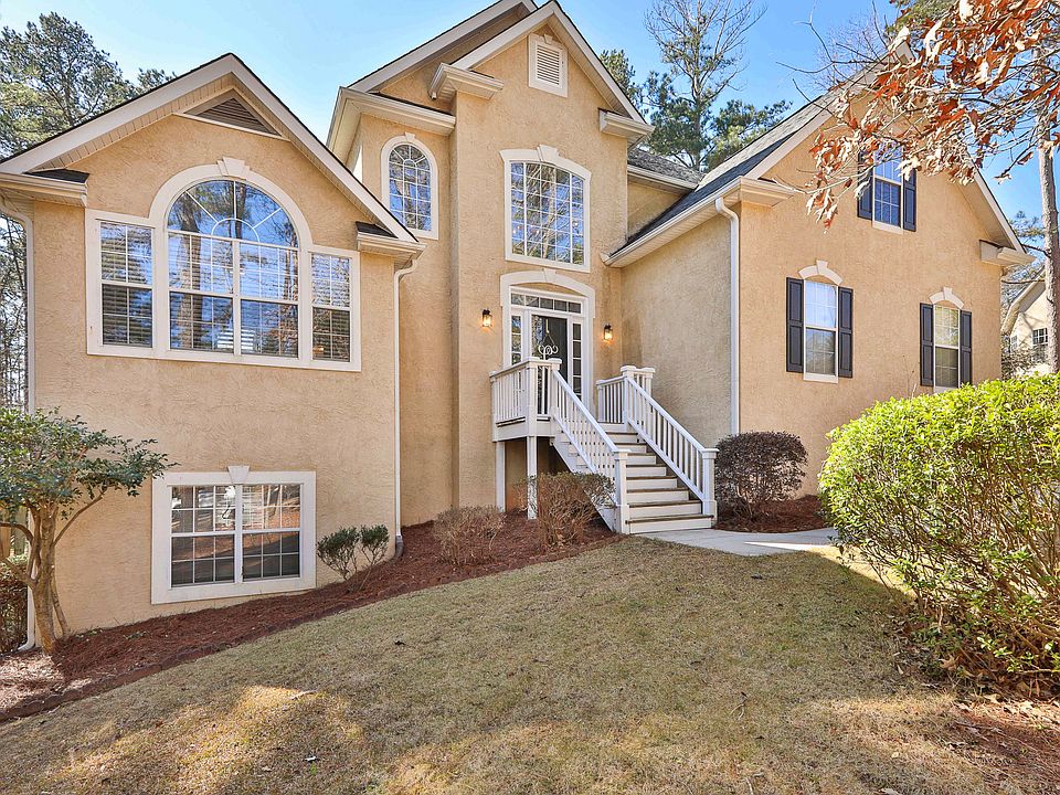 1st image of 428 French Village Blvd