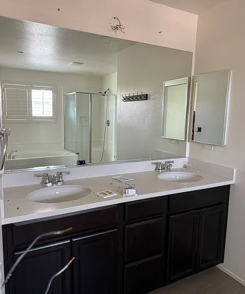 15645 Calabria Ct — Photo 10